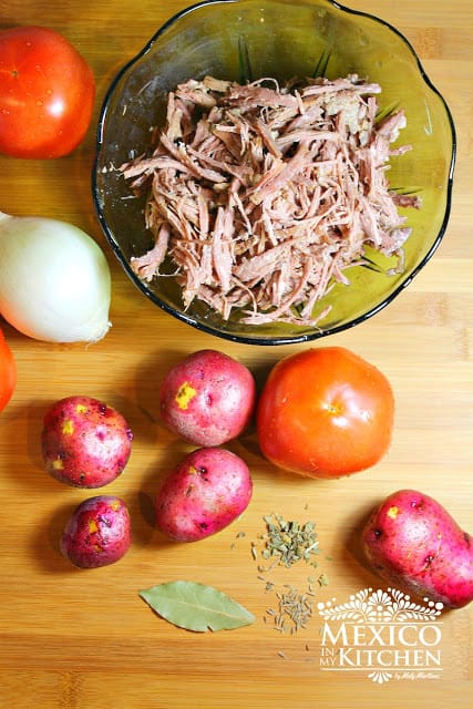 ingredients needed for Mexican ropa vieja 