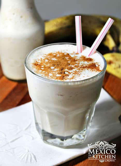 Banana smoothie topped with cinnamon 