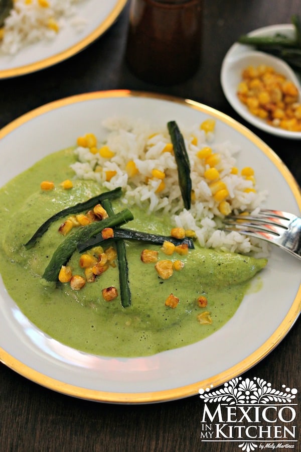 Chicken with Creamy Poblano Sauce