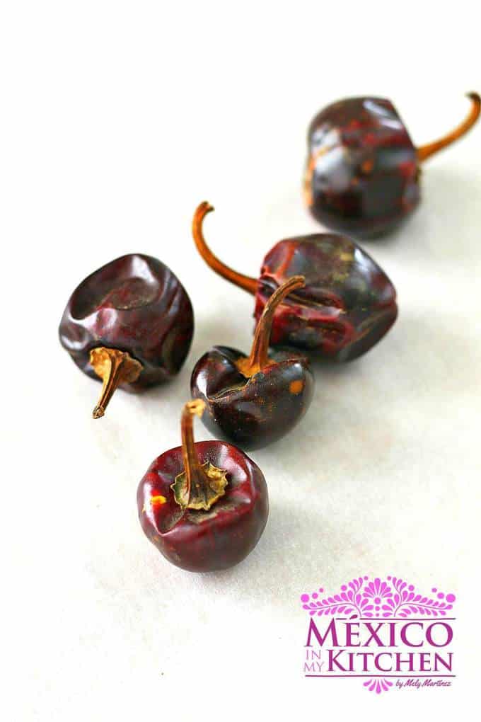 Dried Peppers |Cascabel peppers description