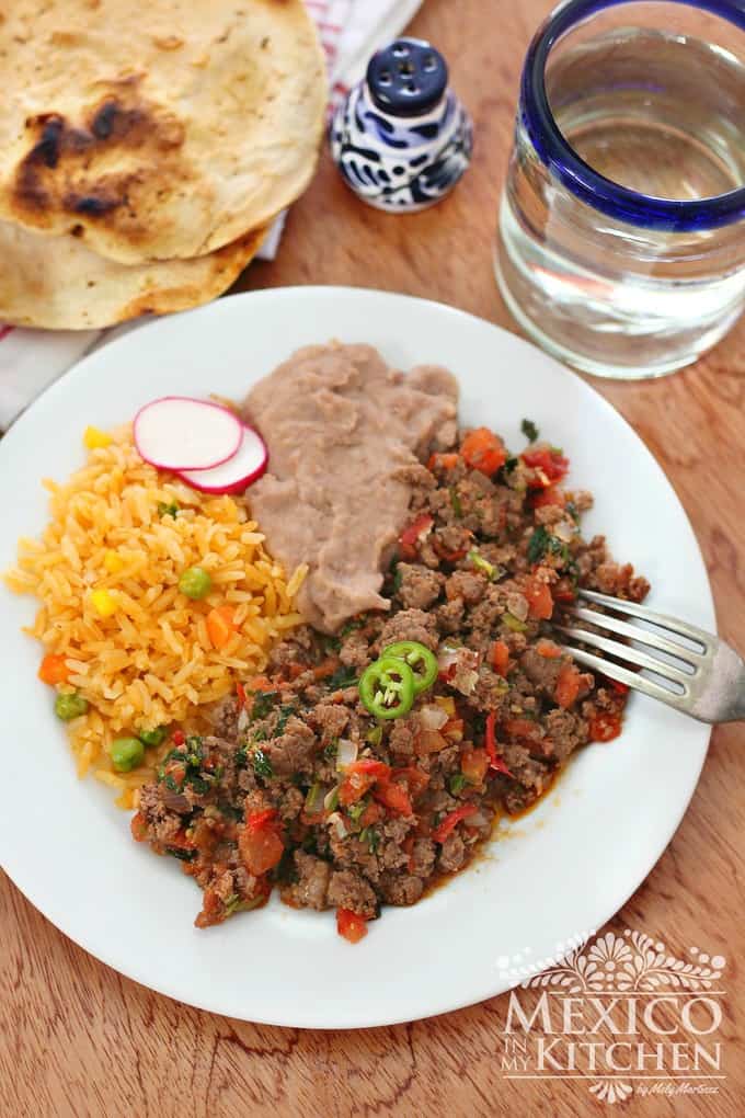 Easy Ground Beef recipe.Quick authentic Mexican ground beef recipe. Few ingredients and done in 30 minutes.