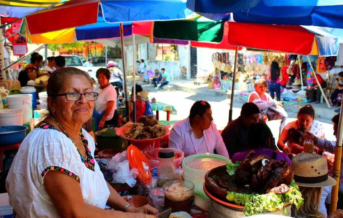 Chiapas roasted pork vendor