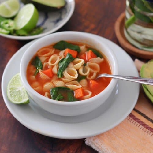 Pasta soup with spinach