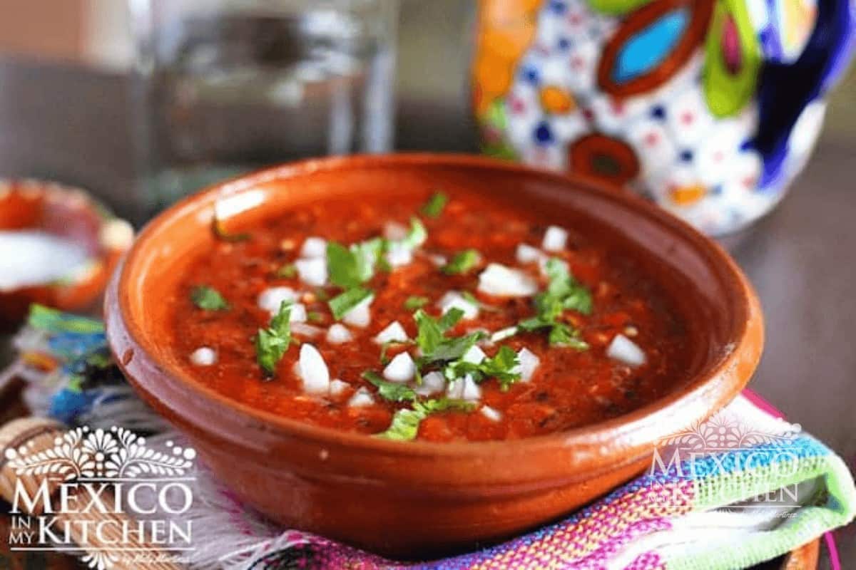 Quick and spicy red salsa.